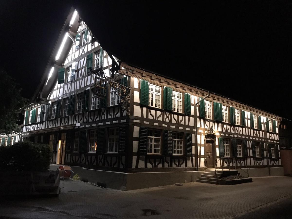 Gasthaus Zum Goldenen Kreuz Rafz Exterior photo